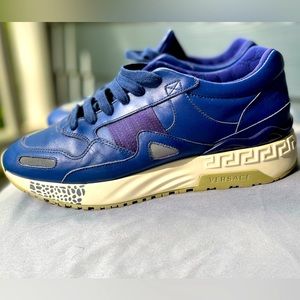 Men’s blue Versace leather shoes